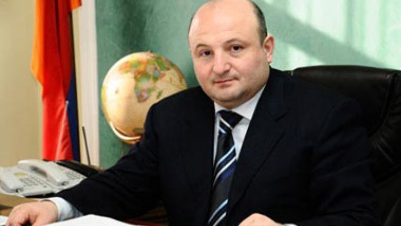 Пресс-секретарь мэра Гюмри ставит точку в «жирной и острой теме»: Вардан Гукасян примет участие в выборах 