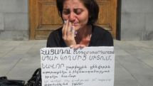 Мать военнослужащего ВС Армении, обвиняемого в симуляции, пытается путем голодовки  добиться справедливости