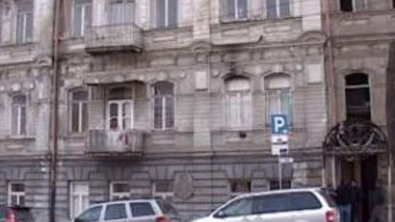 Заветные ключи от квартиры Ованеса Туманяна в Тбилиси достались грузинской епархии ААЦ 
