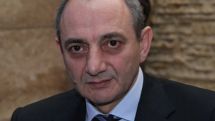 Президент НКР Бако Саакян поздравил Аркадия Гукасяна с юбилеем