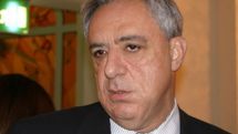 Служба нацбезопасности Армении передумала допрашивать Вардана Осканяна. Публике в Facebook придется подождать… 