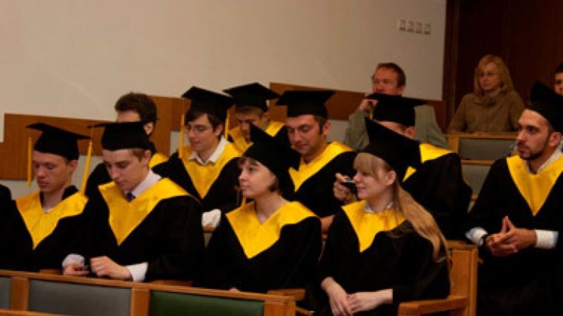 Synopsys, National Research University of Electronic Technology successfully graduate 5th class of advanced engineering students