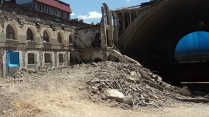«Փակ շուկայի» վաճառքի ժամանակ հուշարձանի պահպանական պարտավորագիր չի ստորագրվել. նույն ճակատագիրը սպառնում է 5800 հուշարձանի