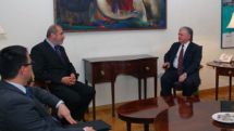 Nalbandian receives Philippe Lefort