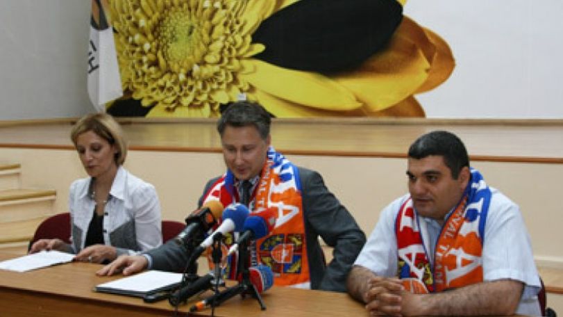 Beeline-ը և Հայաստանի ֆուտբոկլային հավաքականի ֆան-ակումբը կհամագործակցեն