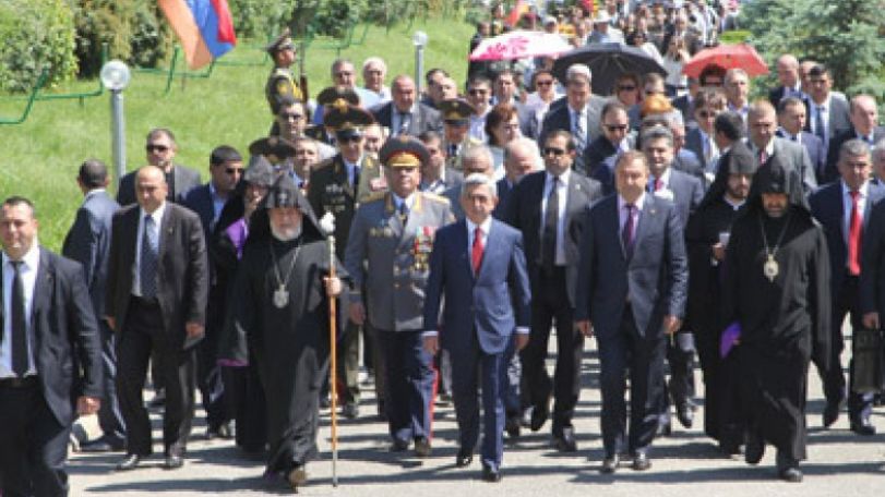 Armenia’s top officials mark 94th anniversary of Sardarapat Battle