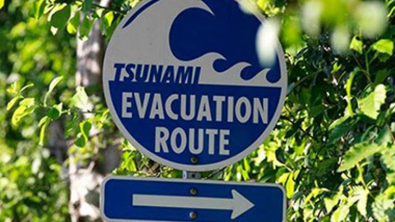 Deadly tsunami threatens 100,000 along US West Coast