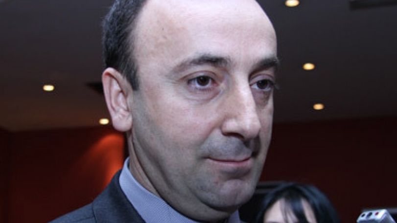 Hrayr Tovmasyan encourages to hold on two more days