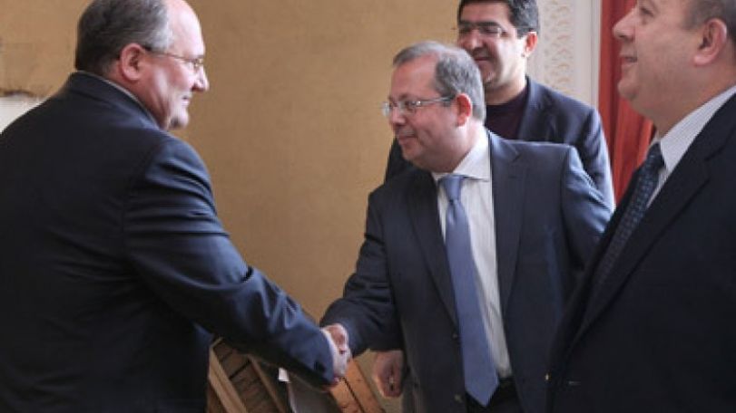 ԱԺ նախագահը հանդիպել է ԻՏՁ միության անդամ ընկերությունների ղեկավարների հետ