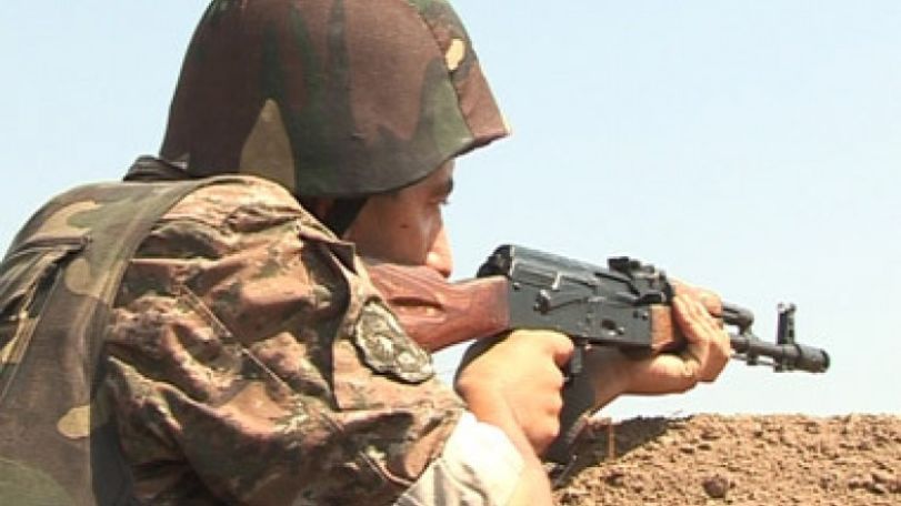 От пули противника ранены двое военнослужащих Армии обороны НКР