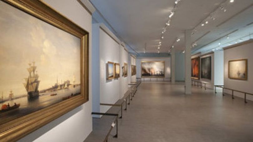 Painting by Aivazovsky hits record while under hammer