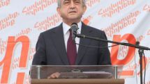   Президент Армении Серж Саргсян призвал избирателей идти на выборы с чистой душой  