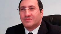 Т.Арзаканцян: Манвел Бадеян должен сам себе помочь