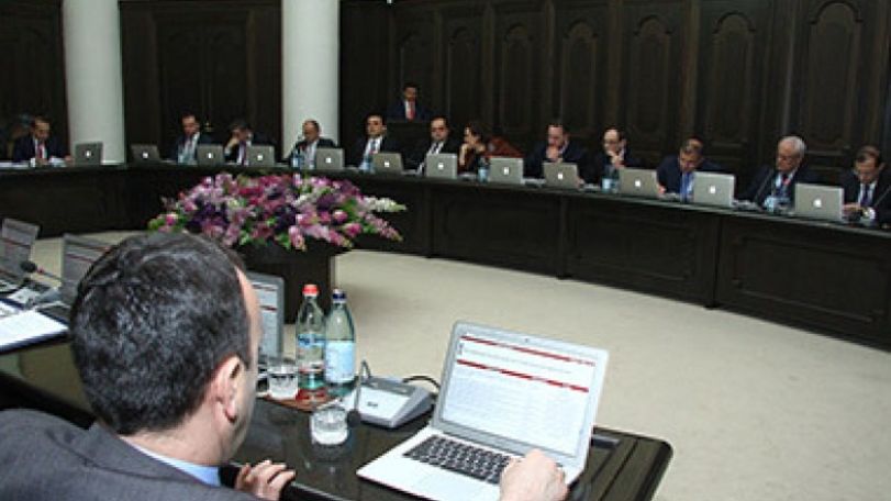 Armenian government approves ‘One Child, One Computer’ project  