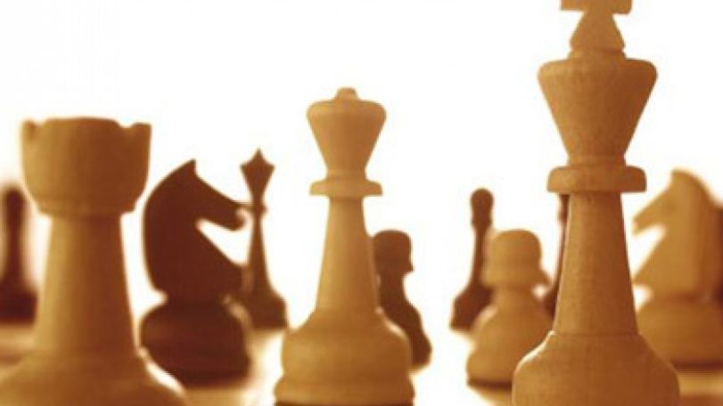 Chess: Vladimir Akopian stays among leaders