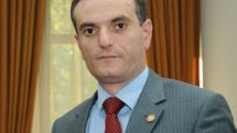 Армянская делегация отправится в Баку в полном составе