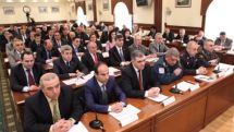 Мэр Т. Маргарян предупреждает организаторов поборов в школах Еревана о строжайшем наказании 