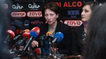 Карине Акопян объясняет свой выход из состава партии «Наследие» проявлением принципиальности