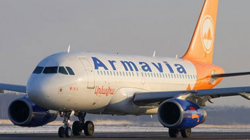 Авиакомпания «Армавиа» не только не извинилась, но и пригрозила 
