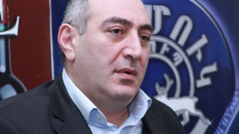 Կ. Քոչարյան. Քաղաքական քայլեր,  քաղտեխնոլոգիաներ,  կուսակցություններ ու հաղթաթղթեր 