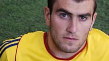 Yura Movsisyan becomes father to baby girl 