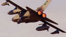 Arab coalition pounding Houthi-held ports, airfield in Yemen