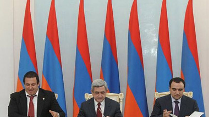 Political coalition agrees on elections