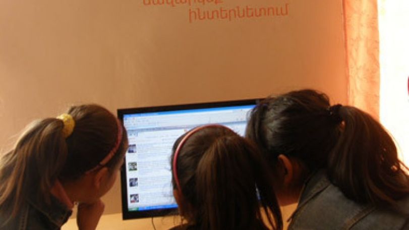 Orange joins safe internet day