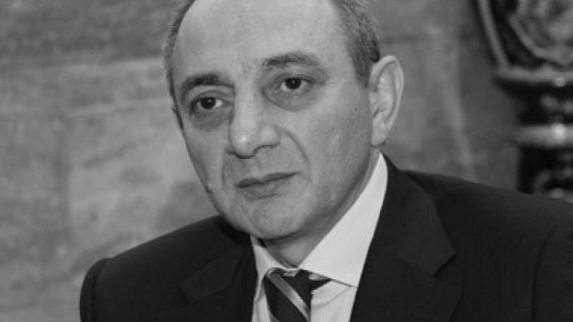 Bako Sahakyan convenes consultation on housing issues