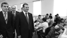 Yerevan Mayor attends Andranik Margaryan Memorial 