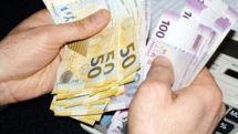 Эксперты прогнозируют новую неизбежную девальвацию национальной валюты в Азербайджане