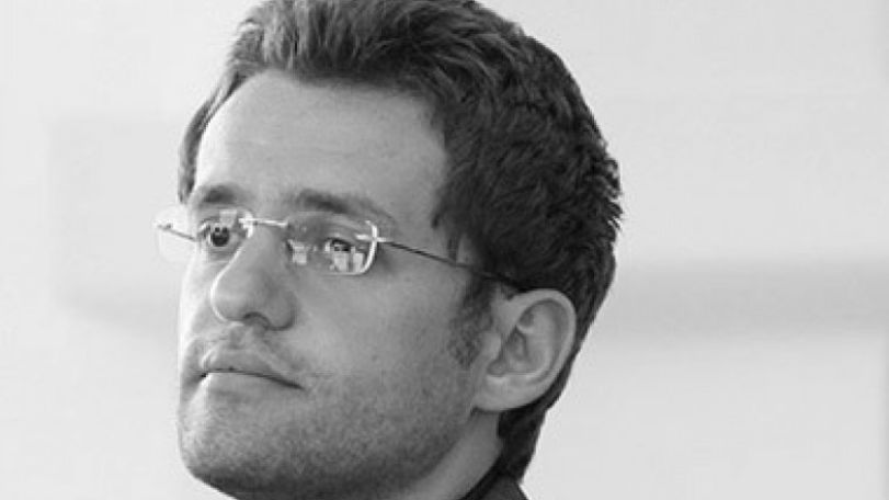 Levon Aronian draws with Magnus Carlsen