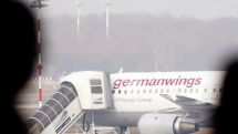 Germanwings jet unlikely to have carried out emergency descent before crash