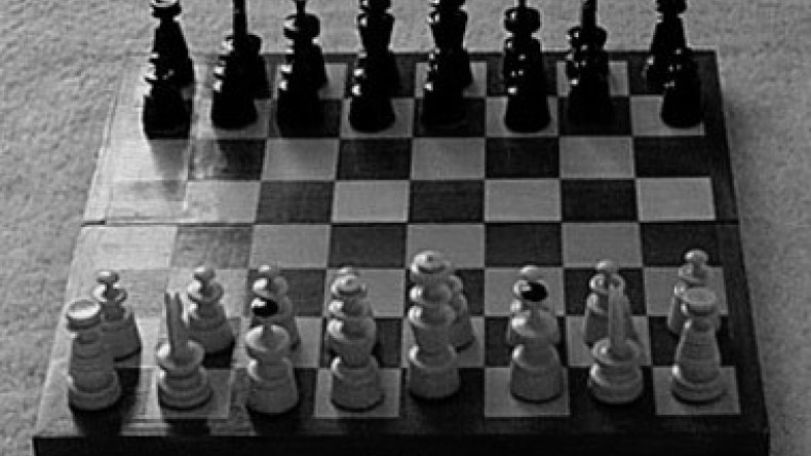 Zaven Andriasian, Hovik Hayrapetian score 3 points each 