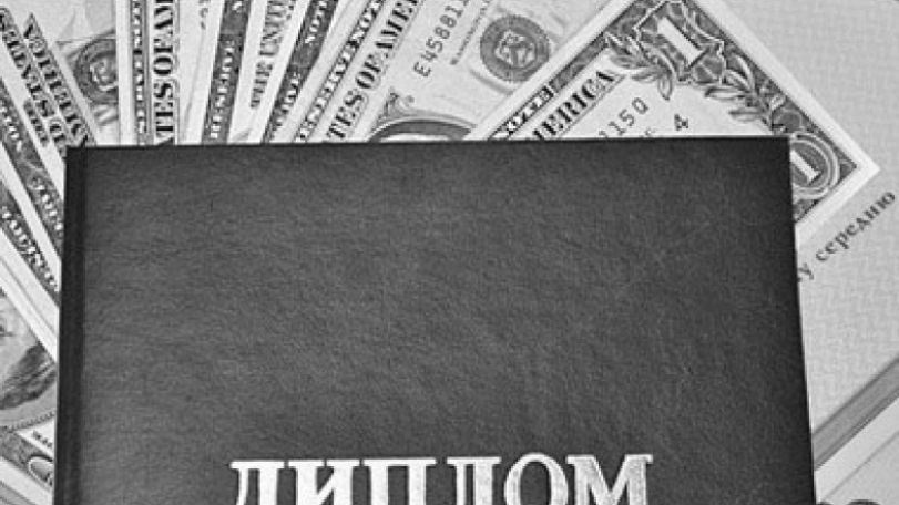 У сотни азербайджанских преподавателей выявлены фальшивые дипломы