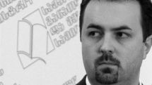 На министра образования Грузии подадут в суд из-за побора денег с учителей