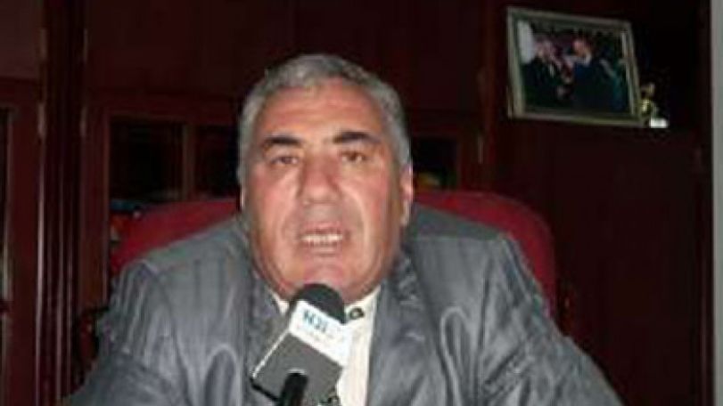 Azerbaijan: Party leader urges to pour acid on legs of men in shorts