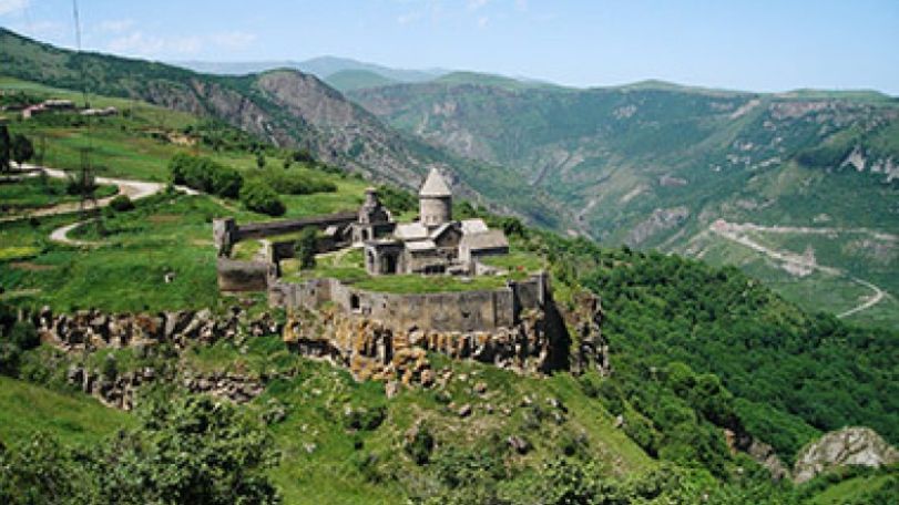 «Անունը դնում են Տաթև համայնք, բայց չգիտես ինչի կենտրոնը լինելու է Շինուհայրը». Տաթևի գյուղապետ