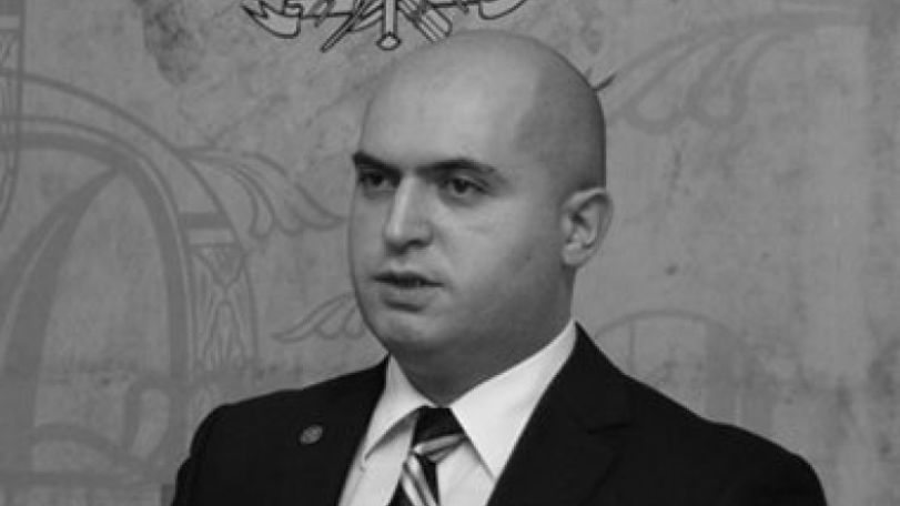 Աշոտյանը շնորհավորել է Հայաստանի, Արցախի և Սփյուռքի բոլոր դպրոցականներին, ուսանողներին, մանկավարժներին