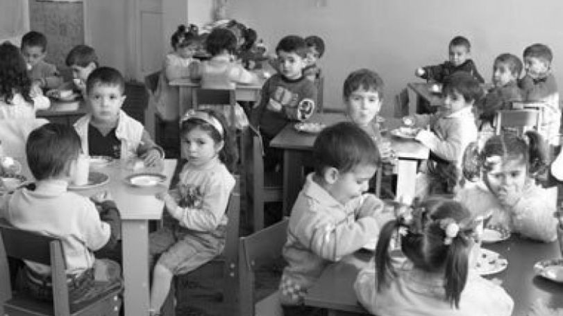 В школах и дошкольных учреждениях Еревана занятия будут начинаться в 08.30