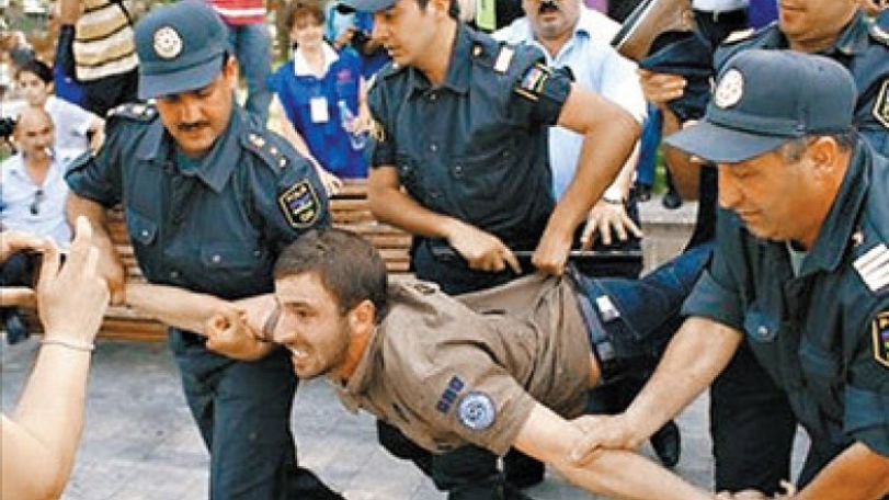 Index on Censorship: Azerbaijan has failed to do away with accusations of human rights abuses and corruption    
