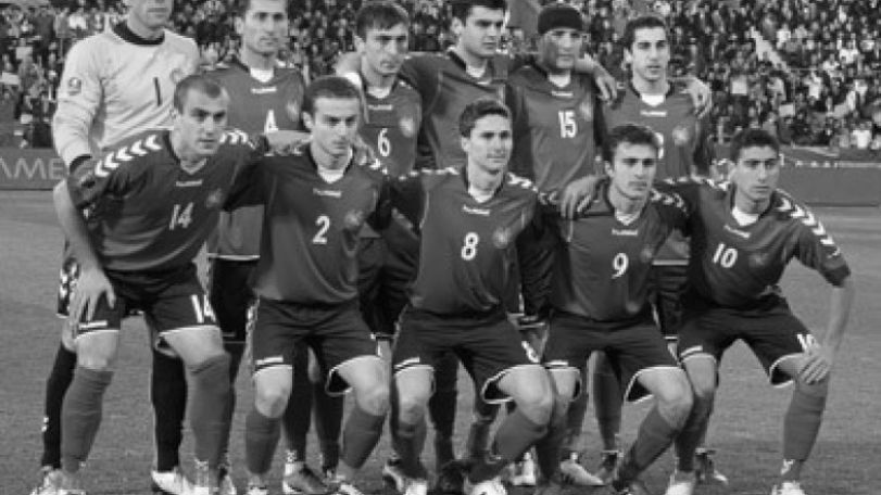 Armenian national football team left for St. Petersburg
