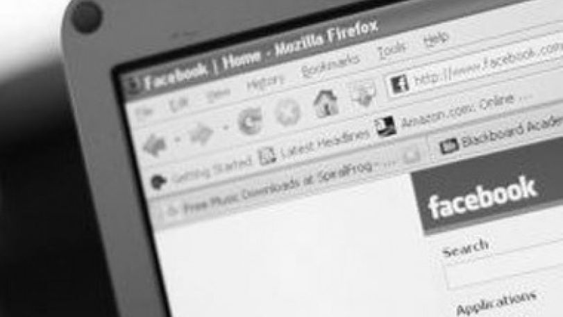 Facebook-ը հերքում է Ասանժի մեղադրանքները, թե սոցցանցի օգտատերերը հասանելի են ԱՄՆ հատուկ ծառայություններին