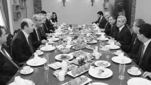 Президент РА обсудил проблемы сферы информационных технологий и наукоемкого предпринимательства