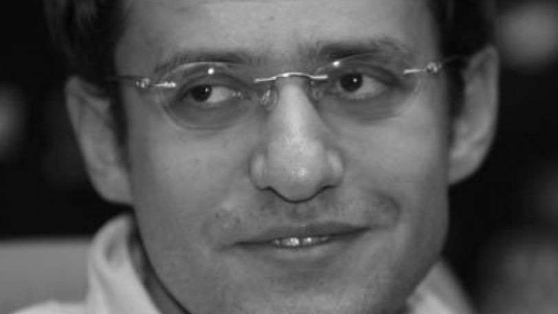 Левон Аронян одержал победу над Вугаром Гашимовым и единолично лидирует в «Амбере»