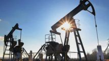 Центр нефтяных исследований: В 2015 г. бюджет Нефтяного Фонда Азербайджана будет исполнен с огромным дефицитом 