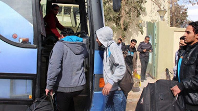 Egyptians back from Libya stuck in limbo: to stay or go back?