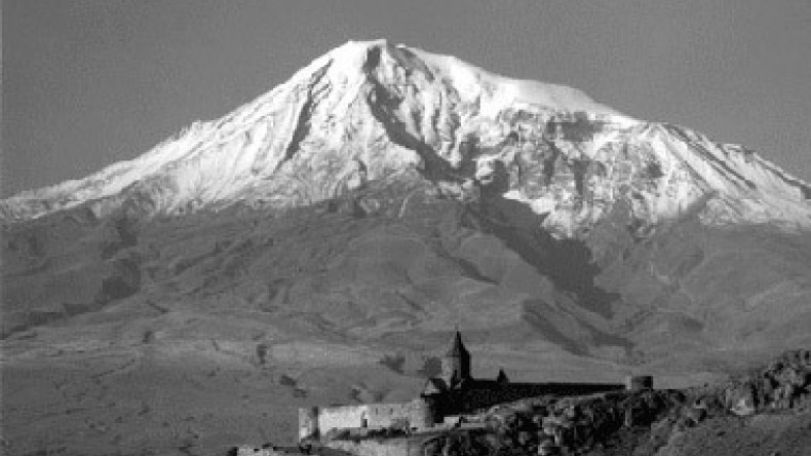 Financial Times: Armenia opens up to visitors