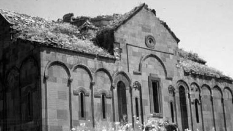 Մայր Աթոռ. Անիի Մայր տաճարում կատարված նամազի արարողությունը` իրավատերերի հետքերը ջնջելու մի փորձ