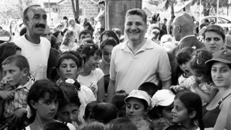Премьер-министр провел воскресенье в родном селе Туманяна